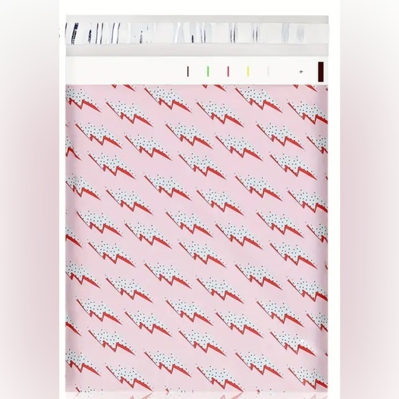 Other - 15 Pink Lightning Bolt Patterned Poly Mailers